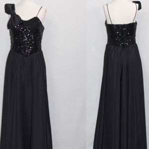 Black Sequin One Shoulder Gown